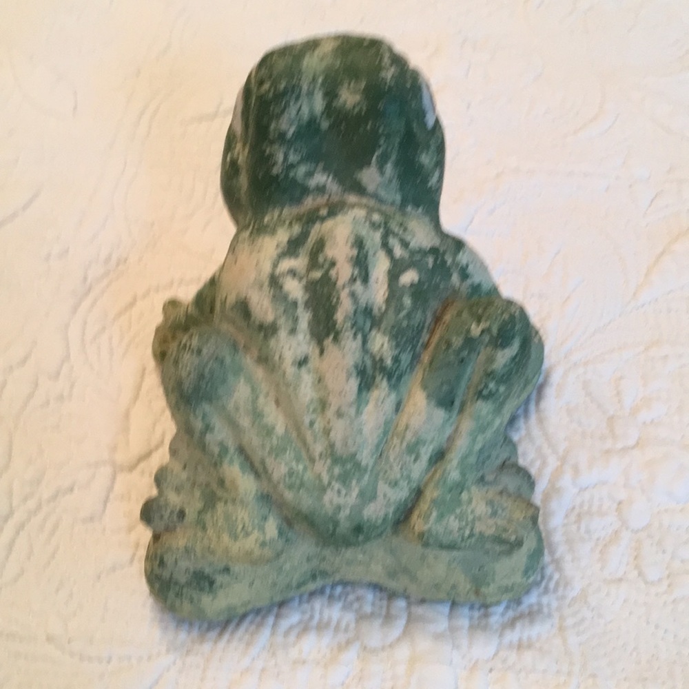 Vintage painted cement frog - Picture 4 of 5
